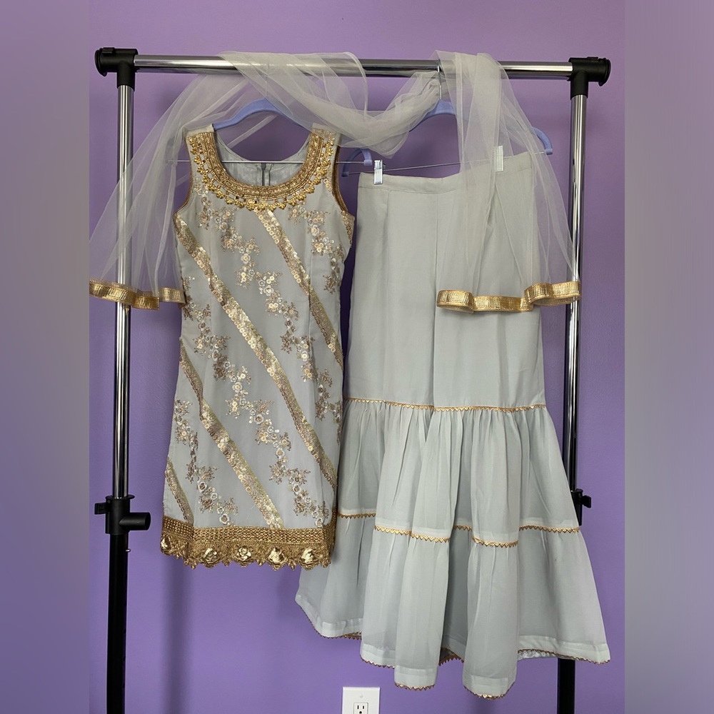 Small light gray and gold gharara outfit. 3 piece.